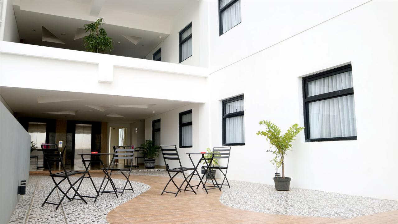 Brothers Inn Sukoharjo Exteriér fotografie