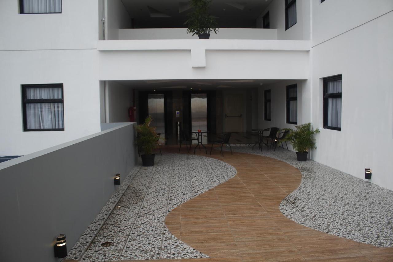 Brothers Inn Sukoharjo Exteriér fotografie
